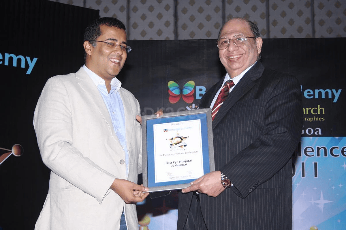 Vitreoretinal Equipment