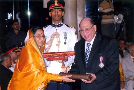 Prof. Keiki Mehta receiving the PadmaShree Award